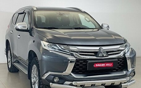 Mitsubishi Pajero Sport III рестайлинг, 2018 год, 2 890 000 рублей, 1 фотография