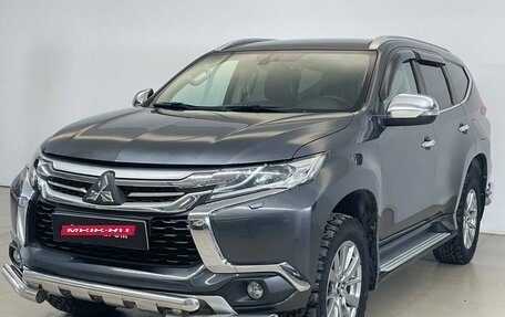 Mitsubishi Pajero Sport III рестайлинг, 2018 год, 2 890 000 рублей, 3 фотография