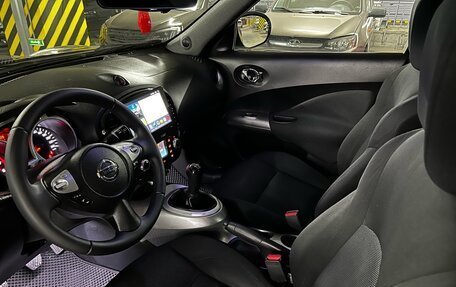 Nissan Juke II, 2011 год, 899 000 рублей, 12 фотография