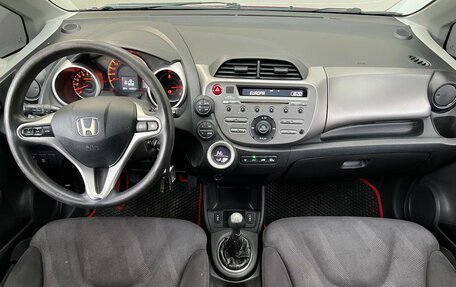 Honda Jazz II рестайлинг, 2009 год, 599 000 рублей, 12 фотография