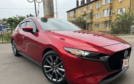 Mazda 3, 2019 год, 2 480 000 рублей, 15 фотография