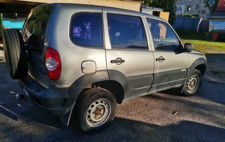 Chevrolet Niva I рестайлинг, 2012 год, 310 000 рублей, 8 фотография