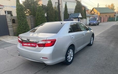 Toyota Camry, 2012 год, 1 600 000 рублей, 2 фотография