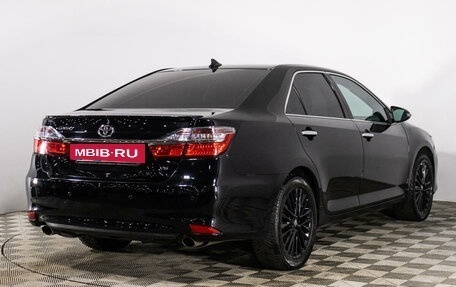 Toyota Camry, 2017 год, 2 499 000 рублей, 5 фотография