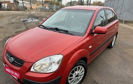 KIA Rio II, 2009 год, 730 000 рублей, 2 фотография