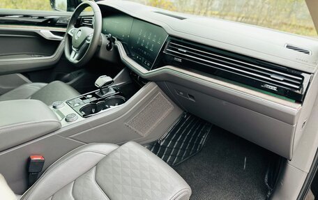 Volkswagen Touareg III, 2018 год, 5 550 000 рублей, 30 фотография