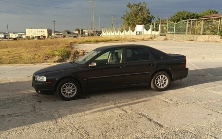 Volvo S80 II рестайлинг 2, 2001 год, 570 000 рублей, 1 фотография