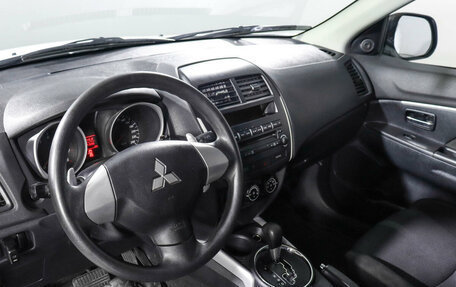 Mitsubishi ASX I рестайлинг, 2011 год, 1 250 000 рублей, 14 фотография