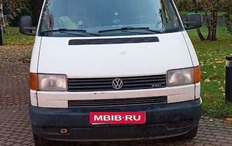 Volkswagen Transporter T4, 2002 год, 750 000 рублей, 2 фотография