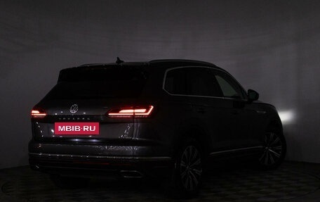 Volkswagen Touareg III, 2020 год, 5 399 000 рублей, 30 фотография