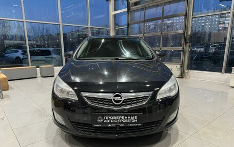 Opel Astra J, 2011 год, 850 000 рублей, 8 фотография