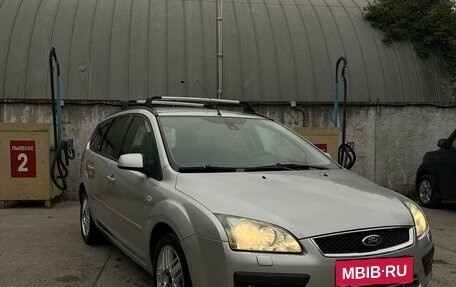 Ford Focus II рестайлинг, 2006 год, 718 888 рублей, 2 фотография