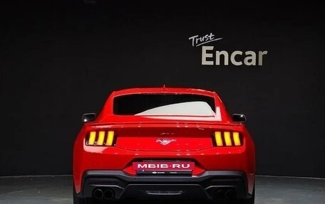 Ford Mustang VI рестайлинг, 2021 год, 2 710 011 рублей, 4 фотография