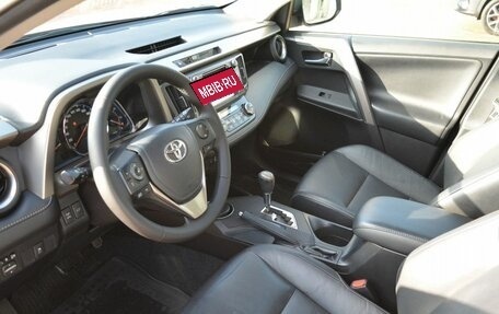 Toyota RAV4, 2013 год, 2 183 590 рублей, 13 фотография