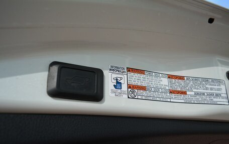 Toyota RAV4, 2013 год, 2 183 590 рублей, 25 фотография