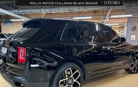 Rolls-Royce Cullinan, 2020 год, 28 350 000 рублей, 5 фотография