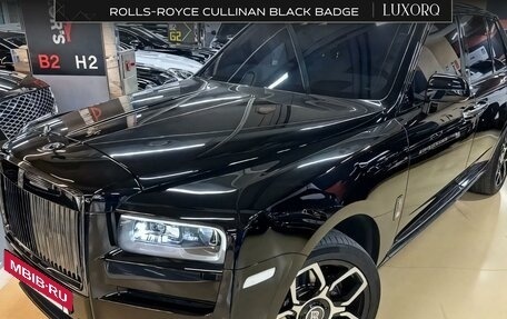 Rolls-Royce Cullinan, 2020 год, 28 350 000 рублей, 3 фотография