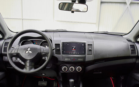 Mitsubishi Outlander III рестайлинг 3, 2008 год, 1 290 000 рублей, 11 фотография