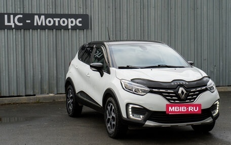 Renault Kaptur I рестайлинг, 2020 год, 1 999 000 рублей, 2 фотография