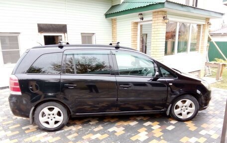 Opel Zafira B, 2006 год, 670 000 рублей, 3 фотография