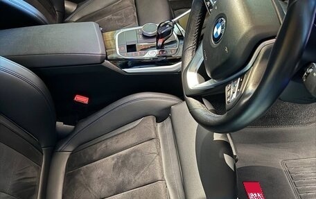 BMW 3 серия, 2019 год, 3 850 000 рублей, 7 фотография