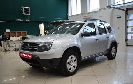 Renault Duster I рестайлинг, 2014 год, 990 000 рублей, 1 фотография