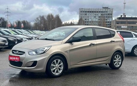 Hyundai Solaris II рестайлинг, 2013 год, 1 100 000 рублей, 1 фотография