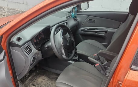 KIA Rio II, 2011 год, 800 000 рублей, 5 фотография