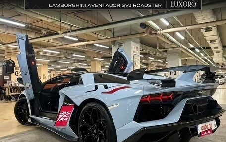 Lamborghini Aventador I рестайлинг, 2021 год, 31 000 000 рублей, 4 фотография