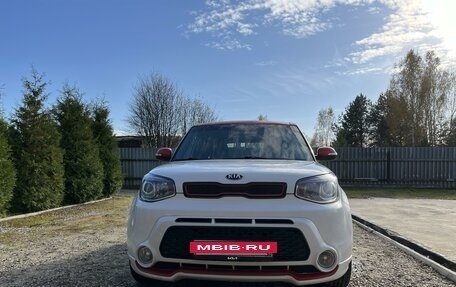 KIA Soul II рестайлинг, 2015 год, 1 300 000 рублей, 2 фотография