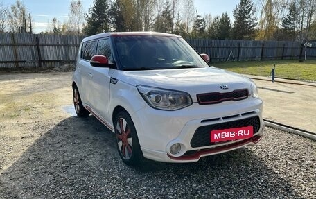 KIA Soul II рестайлинг, 2015 год, 1 300 000 рублей, 3 фотография