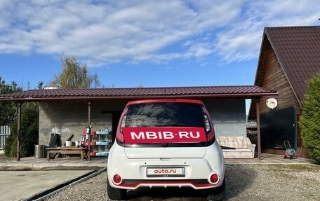 KIA Soul II рестайлинг, 2015 год, 1 300 000 рублей, 5 фотография