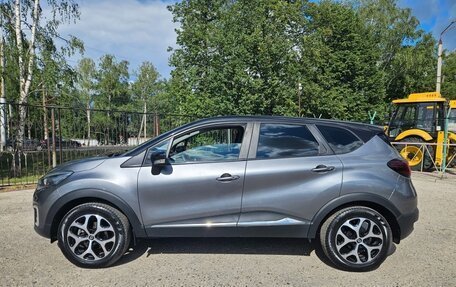 Renault Kaptur I рестайлинг, 2017 год, 1 749 000 рублей, 7 фотография