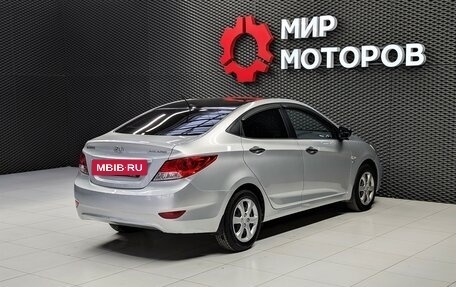 Hyundai Solaris II рестайлинг, 2012 год, 880 000 рублей, 10 фотография