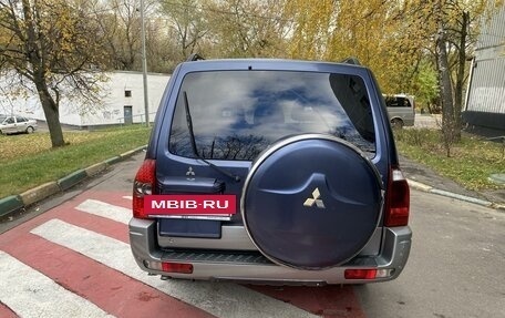 Mitsubishi Pajero III рестайлинг, 2005 год, 1 000 000 рублей, 3 фотография