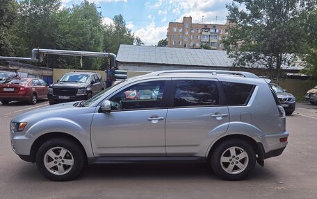 Mitsubishi Outlander III рестайлинг 3, 2010 год, 1 165 000 рублей, 8 фотография