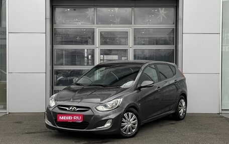 Hyundai Solaris II рестайлинг, 2012 год, 880 000 рублей, 1 фотография