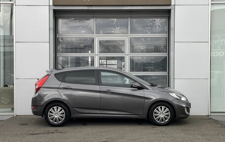 Hyundai Solaris II рестайлинг, 2012 год, 880 000 рублей, 4 фотография