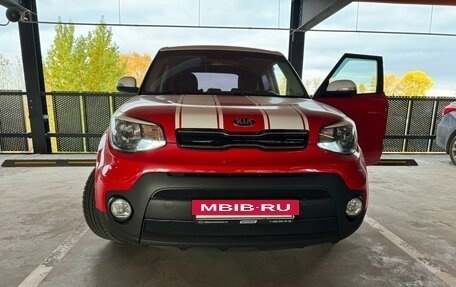 KIA Soul II рестайлинг, 2019 год, 1 900 000 рублей, 3 фотография