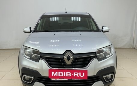 Renault Logan II, 2019 год, 1 100 000 рублей, 2 фотография