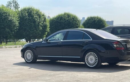 Mercedes-Benz S-Класс, 2006 год, 1 300 000 рублей, 1 фотография