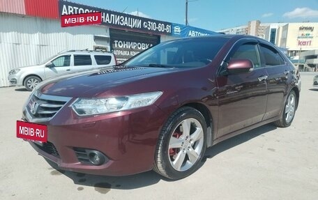 Honda Accord VIII рестайлинг, 2012 год, 1 700 000 рублей, 14 фотография