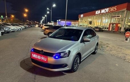 Volkswagen Polo VI (EU Market), 2011 год, 599 000 рублей, 2 фотография