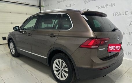 Volkswagen Tiguan II, 2018 год, 2 520 000 рублей, 6 фотография