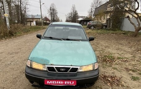 Daewoo Nexia I рестайлинг, 2001 год, 68 000 рублей, 1 фотография