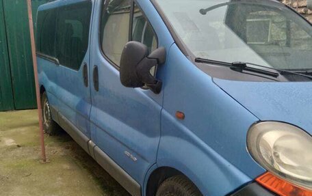 Renault Trafic, 2006 год, 530 000 рублей, 2 фотография