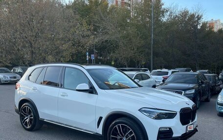 BMW X5, 2020 год, 6 990 000 рублей, 4 фотография