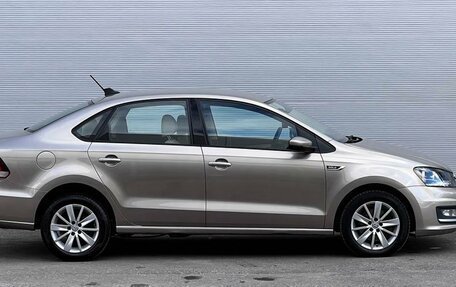 Volkswagen Polo VI (EU Market), 2017 год, 1 275 000 рублей, 5 фотография