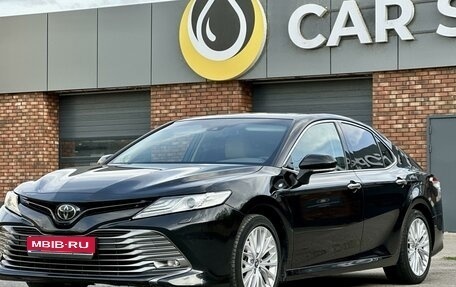 Toyota Camry, 2019 год, 3 150 000 рублей, 1 фотография