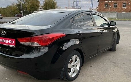 Hyundai Elantra V, 2013 год, 1 130 000 рублей, 2 фотография